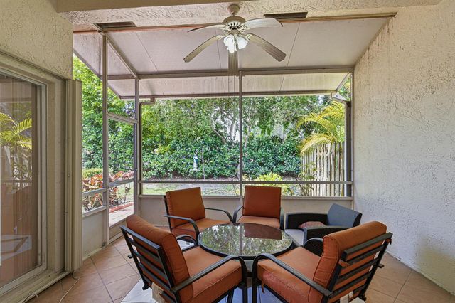 10168 LOMBARDY Drive 10168, Tamarac, FL 33321