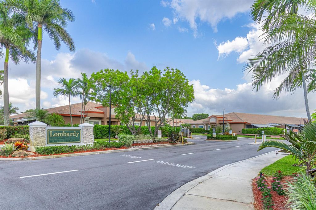 10168 LOMBARDY Drive 10168, Tamarac, FL 33321