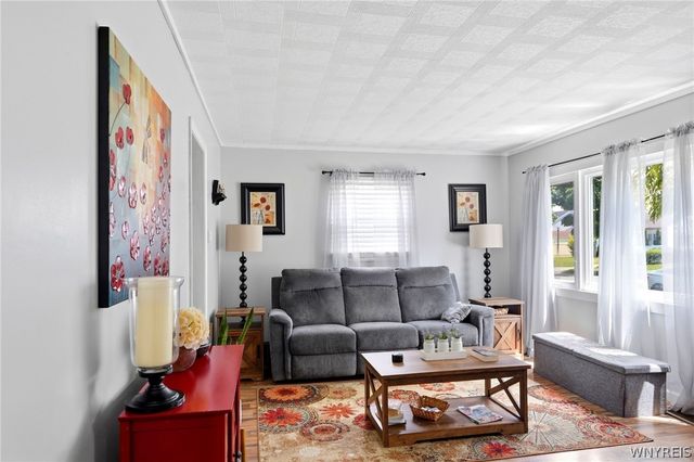 512 Saint Lawrence Avenue, Buffalo, NY 14216