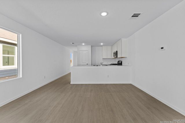 3832 Swift Fox Rd, New Braunfels, TX 78130