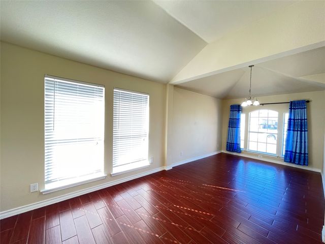 1253 Rosedale Springs Lane, Fort Worth, TX 76134