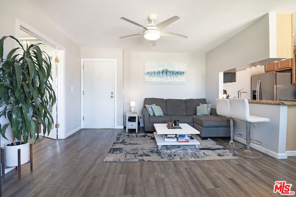 8740 Tuscany Avenue 312, Playa Del Rey, CA 90293 — photo 4