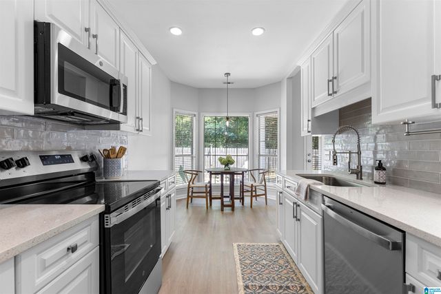 1342 OLD CAHABA COVE, Helena, AL 35080