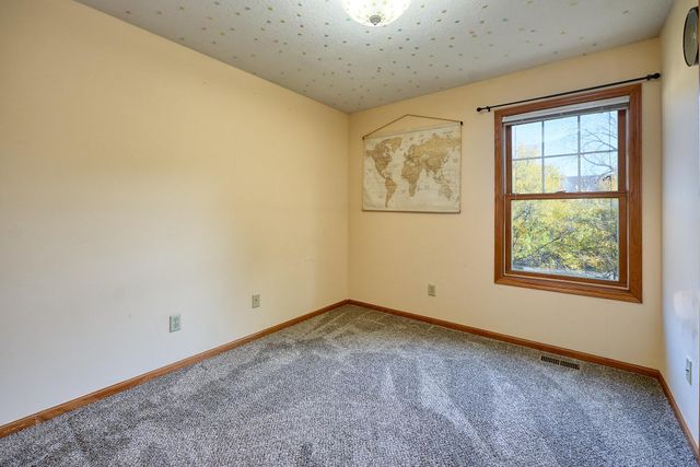 2407 16th Avenue S, Minneapolis, MN 55404