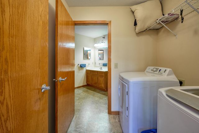 2407 16th Avenue S, Minneapolis, MN 55404