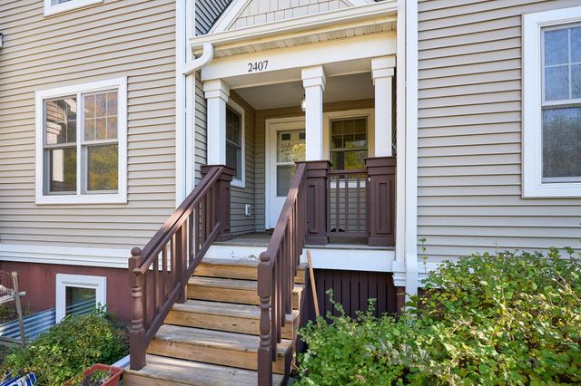 2407 16th Avenue S, Minneapolis, MN 55404