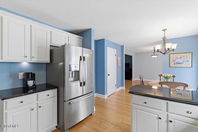 44 Whitney Road South, Saratoga Springs, NY 12866