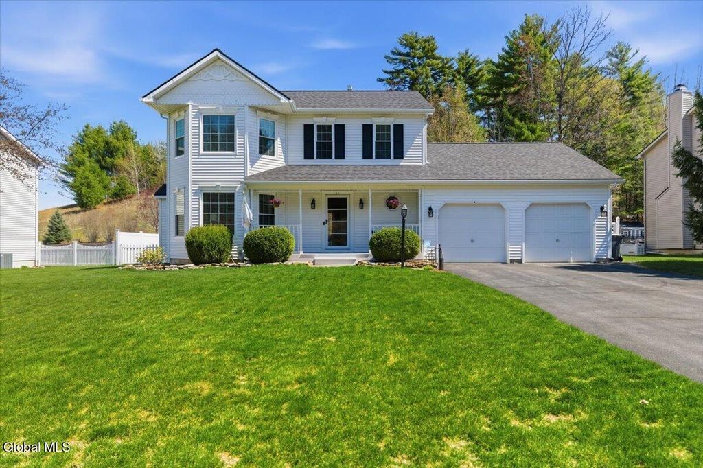 44 Whitney Road South, Saratoga Springs, NY 12866
