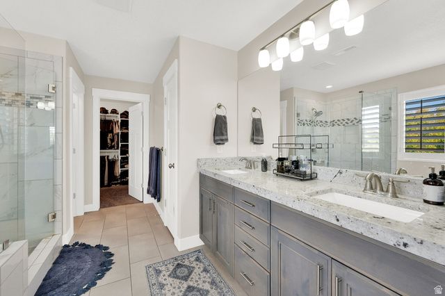 2842 W ROLLING CREEK WAY, South Jordan, UT 84095