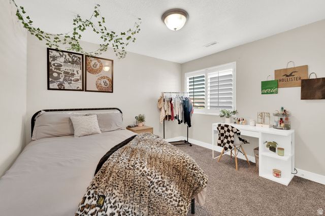 2842 W ROLLING CREEK WAY, South Jordan, UT 84095