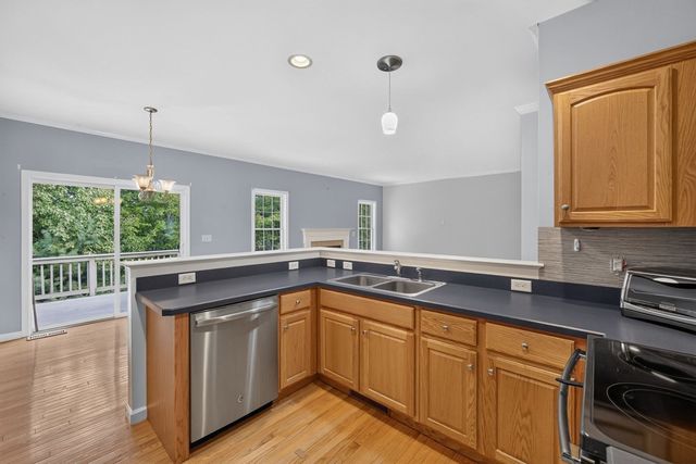 10 Great Pointe, Plymouth, MA 02360
