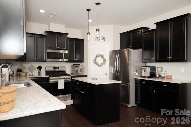 3424 Southern Red Oak Lane, Gastonia, NC 28056