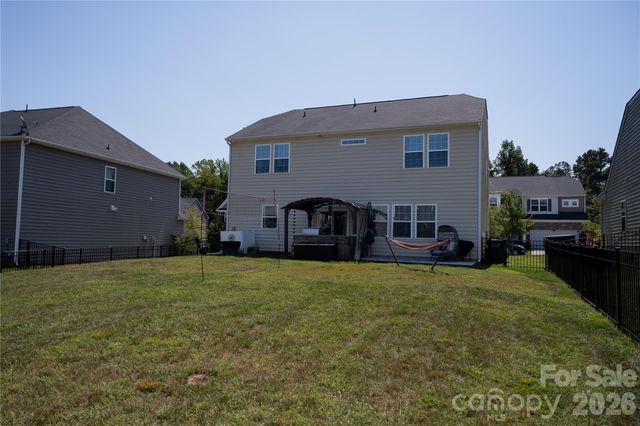 3424 Southern Red Oak Lane, Gastonia, NC 28056