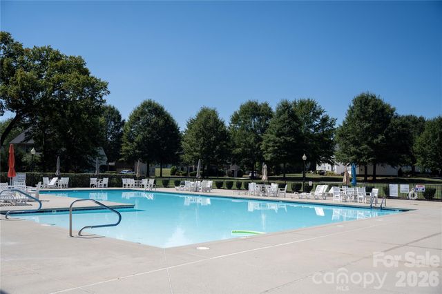 3424 Southern Red Oak Lane, Gastonia, NC 28056