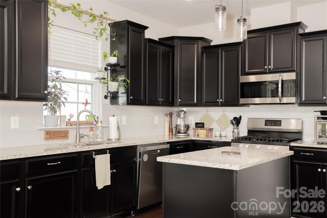 3424 Southern Red Oak Lane, Gastonia, NC 28056