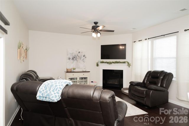 3424 Southern Red Oak Lane, Gastonia, NC 28056