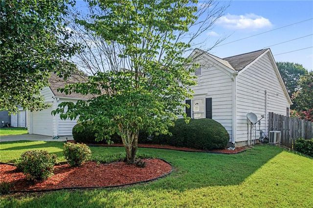 3210 Leprechaun Lane, Powder Springs, GA 30127