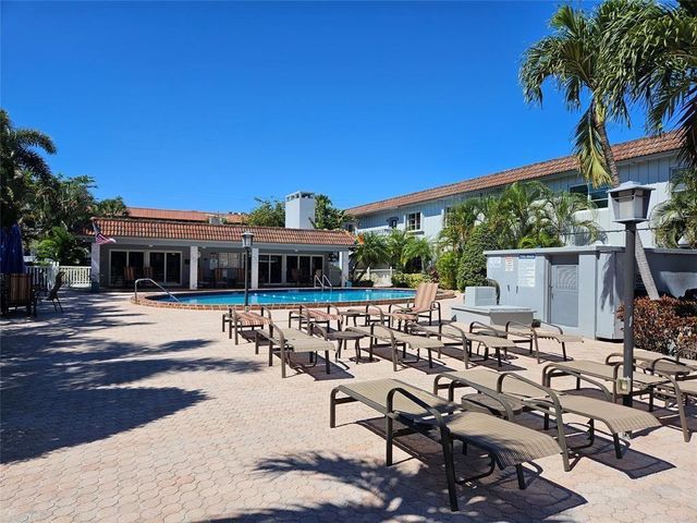 669 W Oakland Park Boulevard 205-b, Wilton Manors, FL 33311
