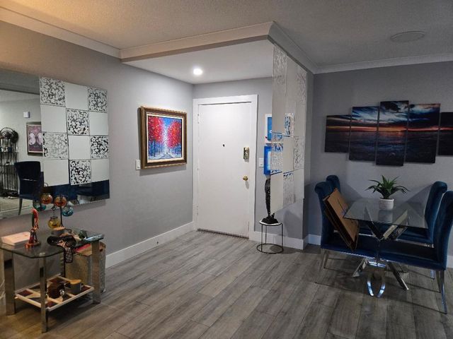 669 W Oakland Park Boulevard 205-b, Wilton Manors, FL 33311