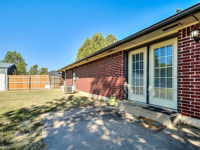 113 Kristin, Shawnee, OK 74804