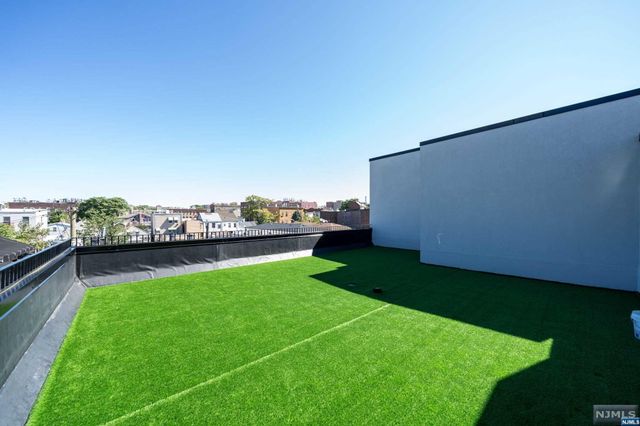 517 7th Street 3C, Union City, NJ 07087