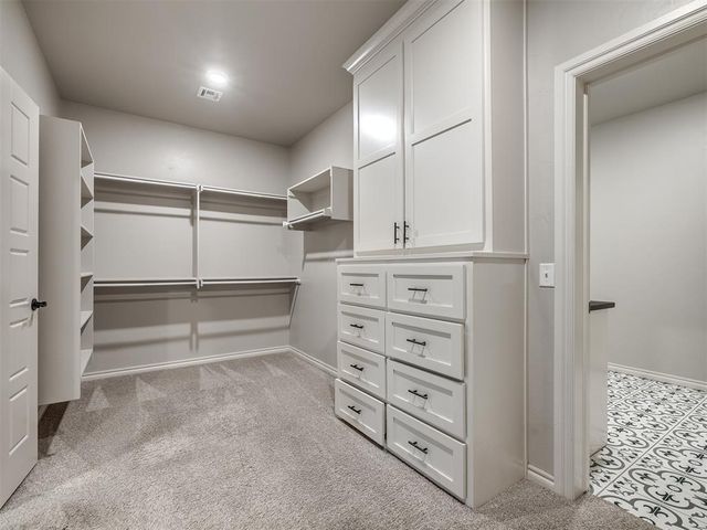 4844 Constitution Lane, Tuttle, OK 73089