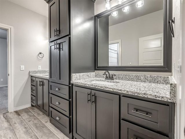 4844 Constitution Lane, Tuttle, OK 73089