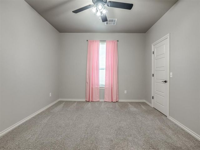 4844 Constitution Lane, Tuttle, OK 73089