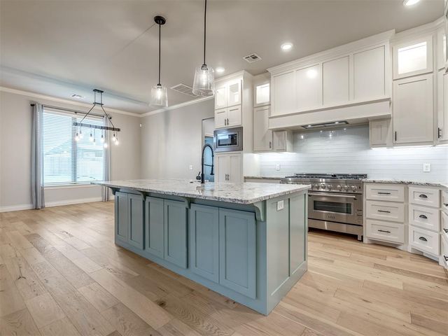 4844 Constitution Lane, Tuttle, OK 73089
