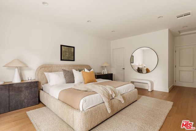 6350 W 80th Place, Los Angeles, CA 90045