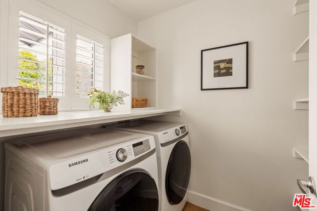 6350 W 80th Place, Los Angeles, CA 90045