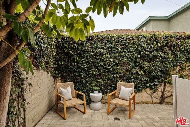 6350 W 80th Place, Los Angeles, CA 90045