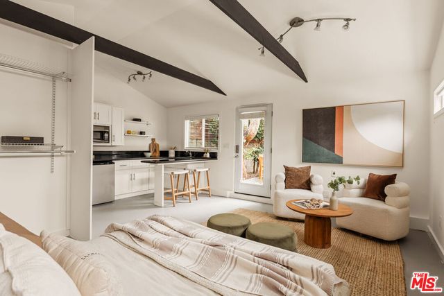 6350 W 80th Place, Los Angeles, CA 90045