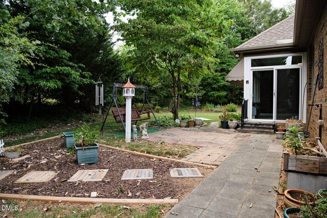 5008 Windsor Court, Elon, NC 27244