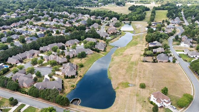 5008 Windsor Court, Elon, NC 27244