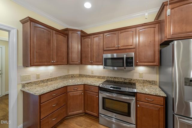 5008 Windsor Court, Elon, NC 27244