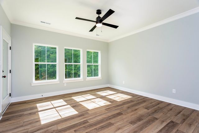 1492 Dreamfield Drive, Soddy Daisy, TN 37379