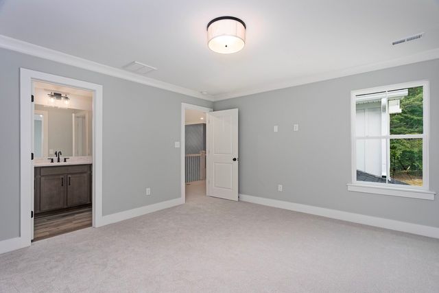 1492 Dreamfield Drive, Soddy Daisy, TN 37379