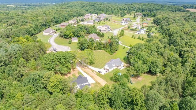 1492 Dreamfield Drive, Soddy Daisy, TN 37379