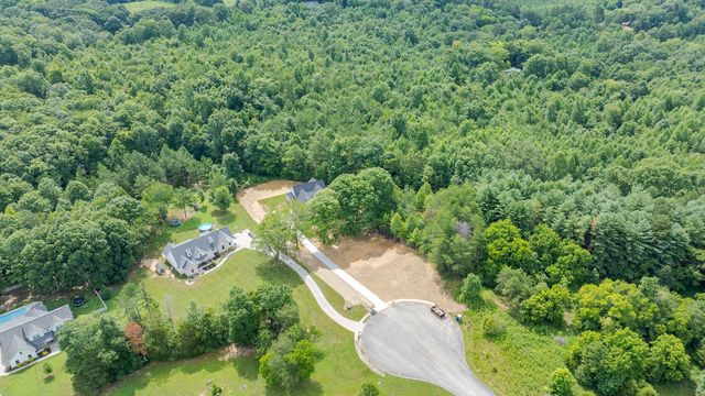 1492 Dreamfield Drive, Soddy Daisy, TN 37379