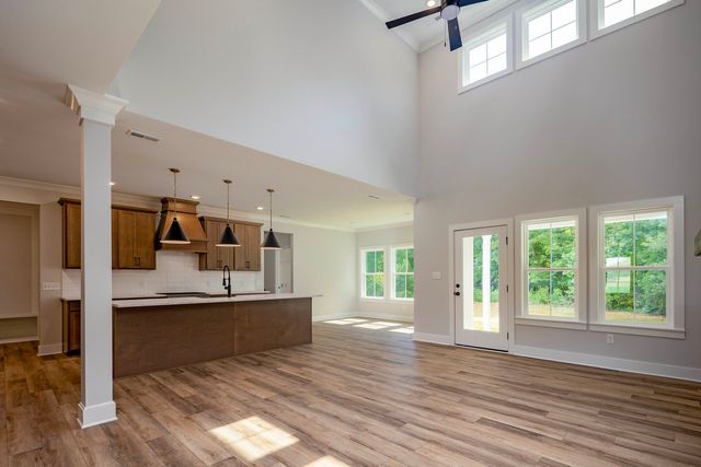 1492 Dreamfield Drive, Soddy Daisy, TN 37379