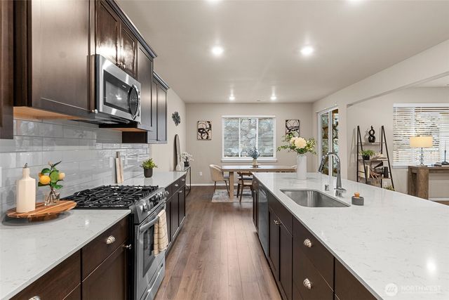 3853 80th Avenue NE, Marysville, WA 98270