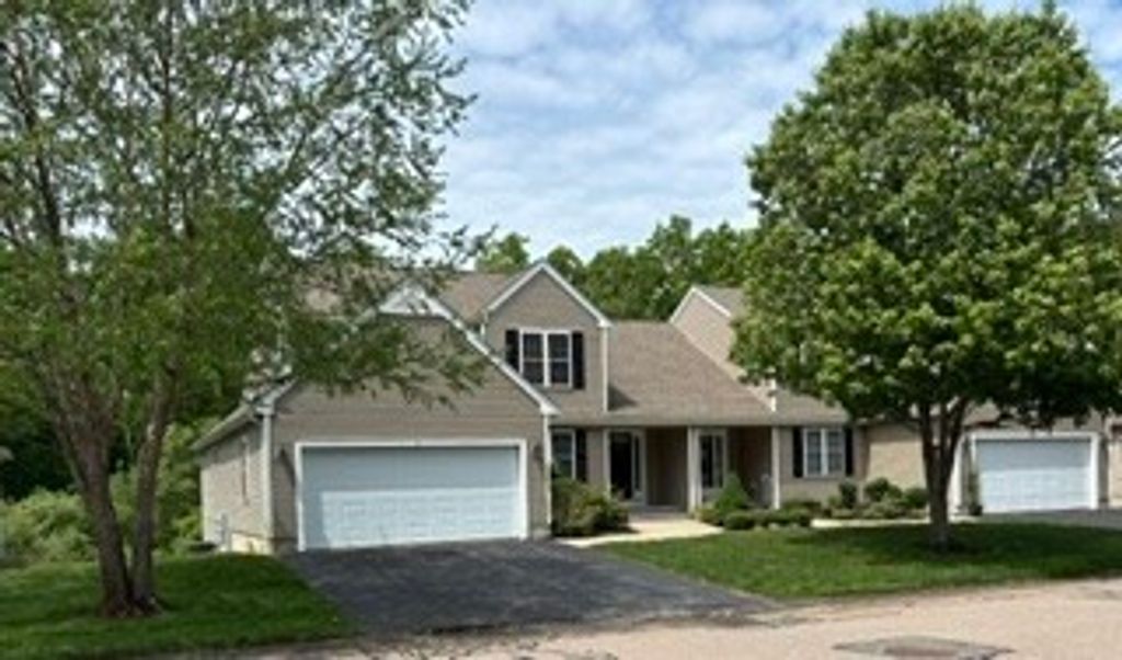 18 Captain Carlson Way 18, West Bridgewater, MA 02379