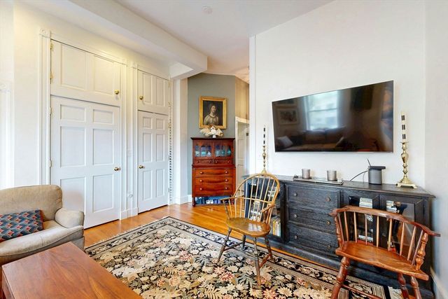 25 Fort 1, Boston, MA 02119