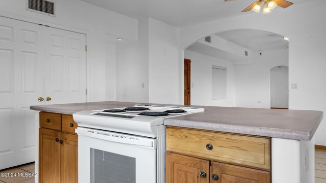 2776 W Frontage Rd, Amado, AZ 85645