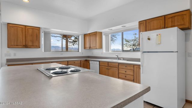 2776 W Frontage Rd, Amado, AZ 85645