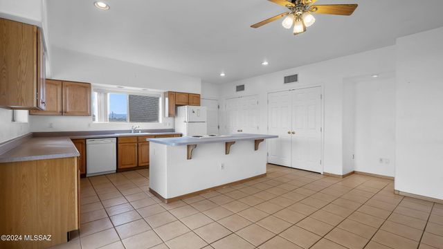 2776 W Frontage Rd, Amado, AZ 85645