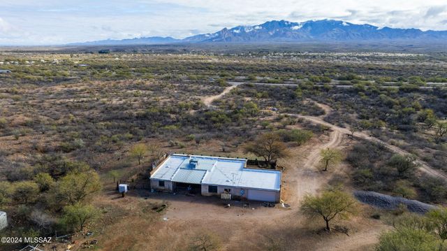 2776 W Frontage Rd, Amado, AZ 85645