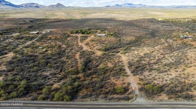 2776 W Frontage Rd, Amado, AZ 85645