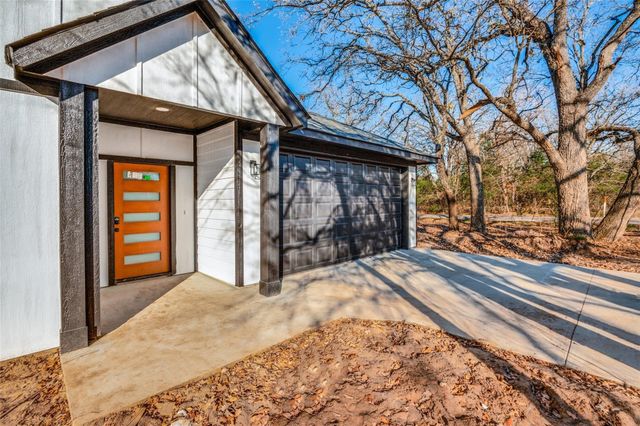 420 Kelly Lane, Seven Points, TX 75143